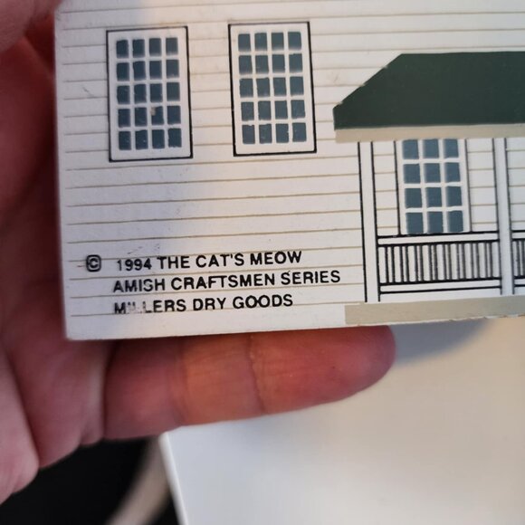 The Cat's Meow 1994 - Amish Craftsmen Series - Millers Dry Goods - Picture 2 of 7